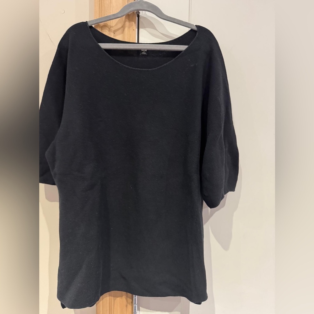Uniqlo Black Women's Sweater